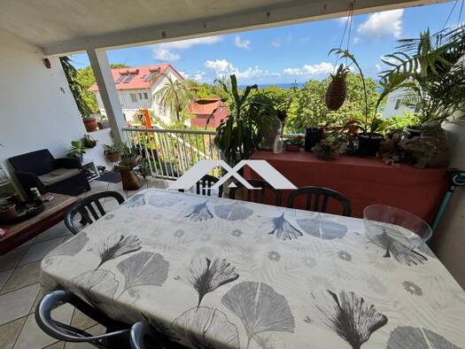 Immeuble à vendre 295 650 € 210 m² Saint-Joseph 97480