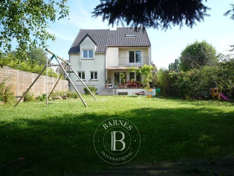 Maison à louer, 206m², FONTENAY SOUS BOIS