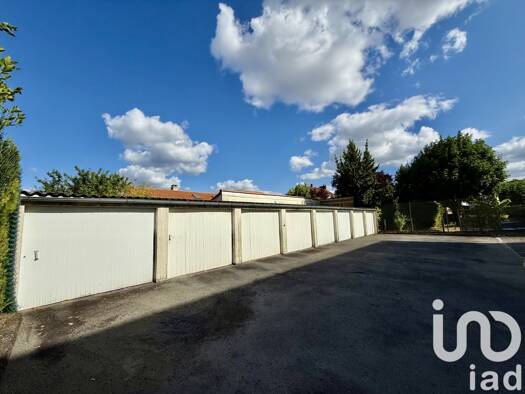 Parking à vendre 20 000 € 12,06 m² Pont Rousseau Rezé 44400