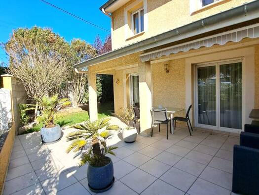Maison à vendre 230 000 € 4 pièces 3 chambres 105 m² 280 m² de terrain Chantemerle-les-Blés 26600