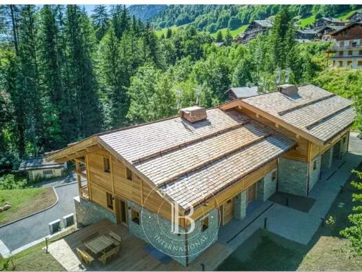 Appartement à vendre - Première occupation 1 400 000 € 6 pièces 3 chambres 127,1 m² RDC Le Grand-Bornand 74450