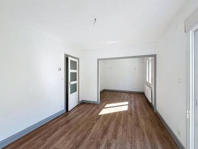 Maison à louer 1 055 € 4 pièces 3 chambres 85,6 m² La Fontaine du Bac Clermont-Ferrand 63000