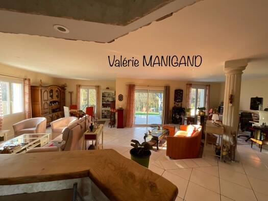 Maison à vendre 280 000 € 6 pièces 4 chambres 136 m² 1 200 m² de terrain Le Bourg Coulounieix-Chamiers 24660