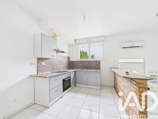 Maison à vendre 289 000 € 10 pièces 8 chambres 207 m² 509 m² de terrain Nord Frouard 54390