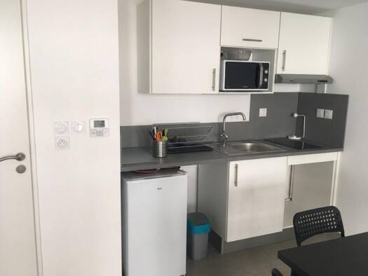 Appartement à louer 717 € 1 pièce 39,8 m² 1er étage dès le 13/09/2026 Etangs et Plages Marseillan 34340