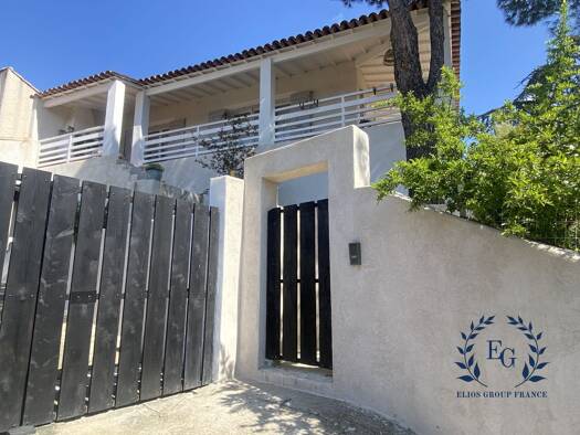 Maison de plain-pied à vendre 390 000 € 5 pièces 3 chambres 134 m² 818 m² de terrain Bezouce 30320