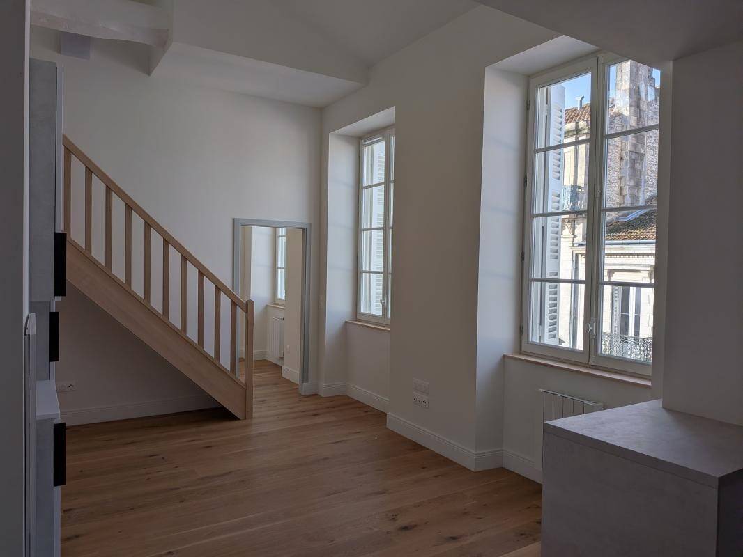 Maison à louer, 48m², ROCHEFORT