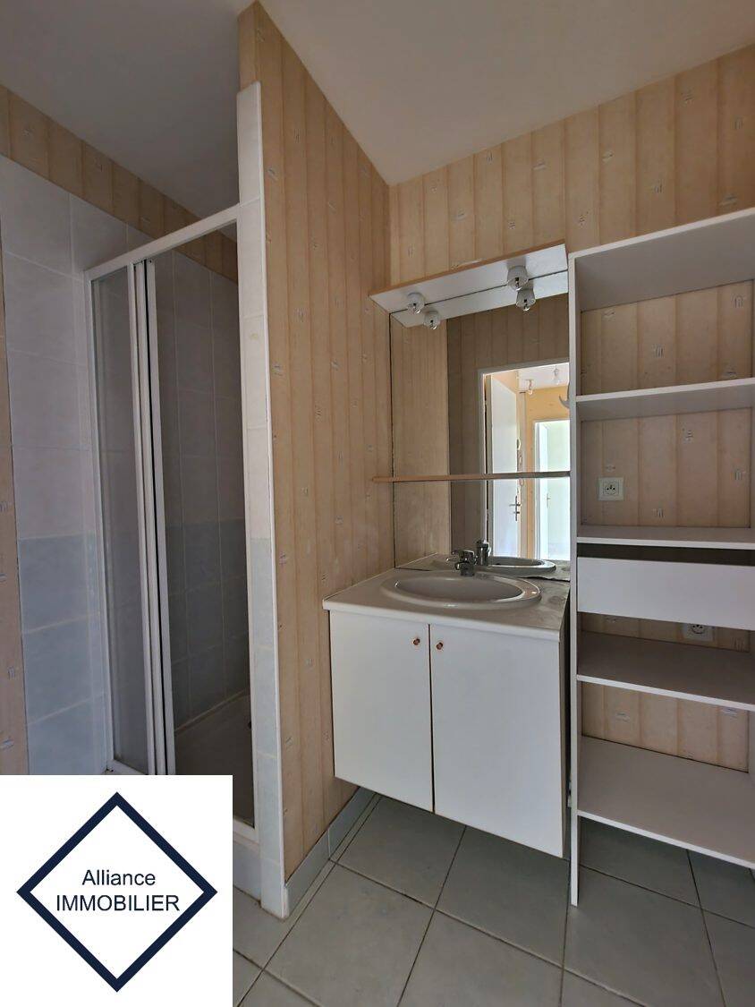 Maison à vendre, 40m², SAINT MEEN LE GRAND
