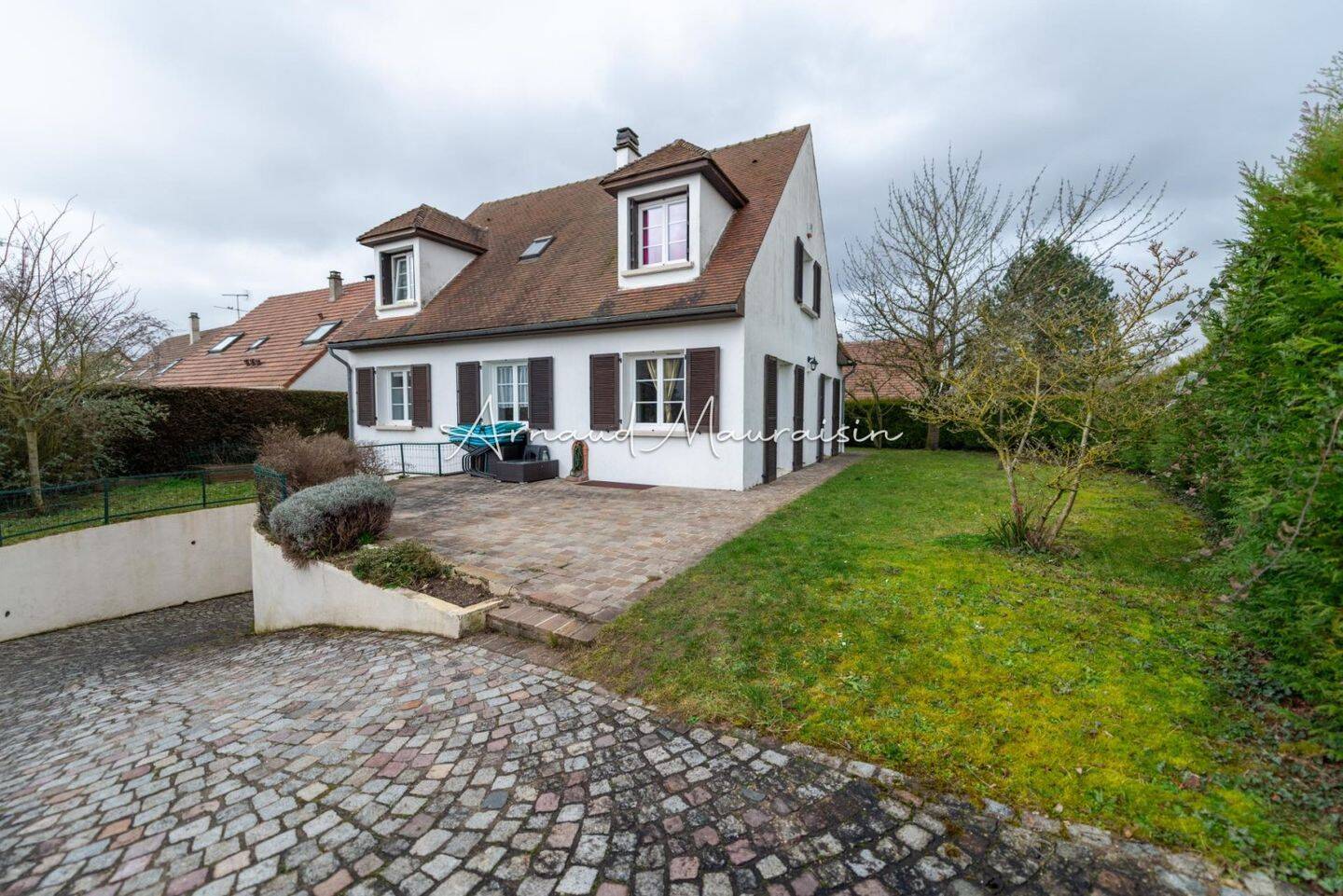 Maison à vendre, 138m², LA CHAPELLE EN SERVAL