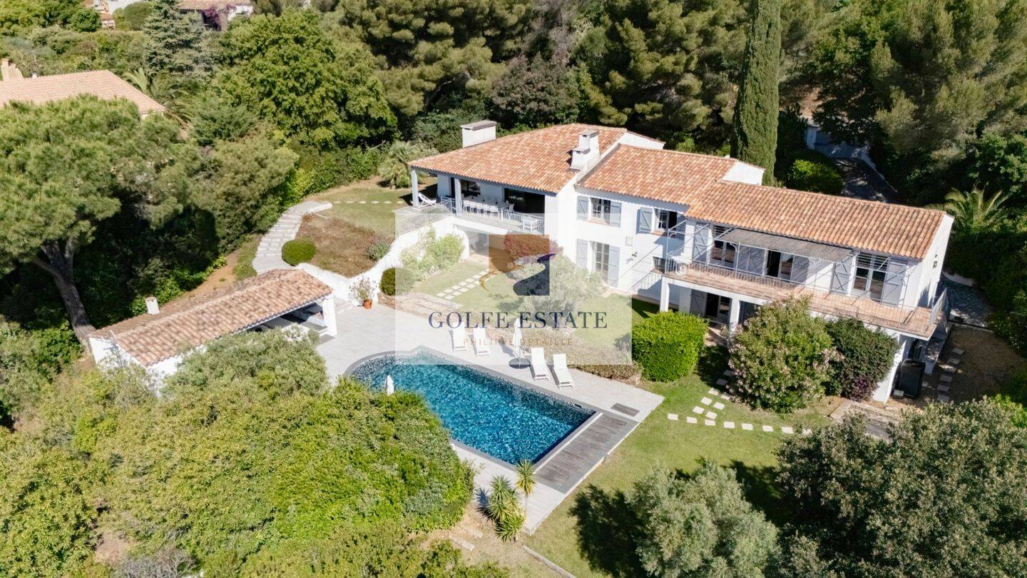 Maison à vendre, 280m², LA CROIX VALMER