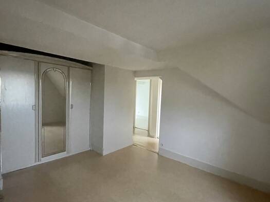 Appartement à louer 615 € 3 pièces 2 chambres 63 m² Étage 3/2 Prairie-Grands Jardins Montbéliard 25200