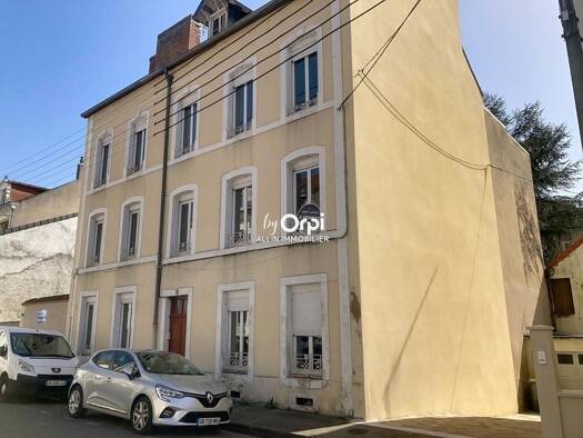 Immeuble à vendre 121 000 € 288 m² Dienat-Forges Montluçon 03100