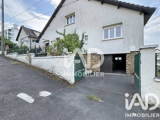 Maison à vendre 238 000 € 5 pièces 3 chambres 96 m² 458 m² de terrain Ermitage-Nacelle Papeterie Corbeil-Essonnes 91100