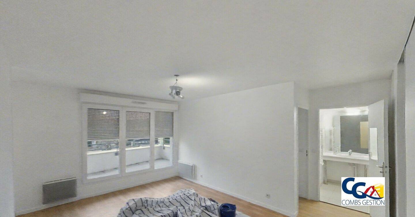 Maison à louer, 42m², COMBS LA VILLE