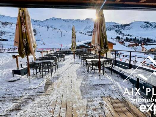 Restaurant à vendre Fonds de commerce 159 000 € 89 m² d'espace de restauration Saint François Longchamp 73130