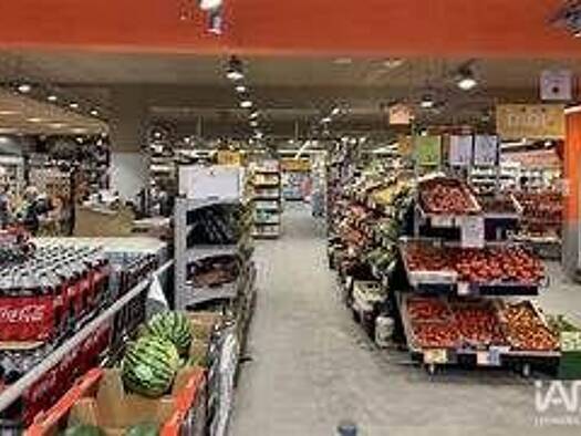 Local commercial à vendre 176 000 € 315 m² de surface de vente Gare Troyes 10000