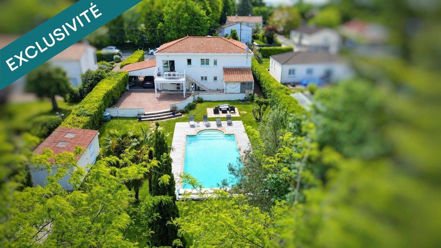 Maison à vendre, 207m², LA ROCHE SUR YON