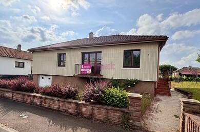 Maison de plain-pied à vendre 169 000 € 5 pièces 3 chambres 117 m² 588 m² de terrain Creutzwald 57150