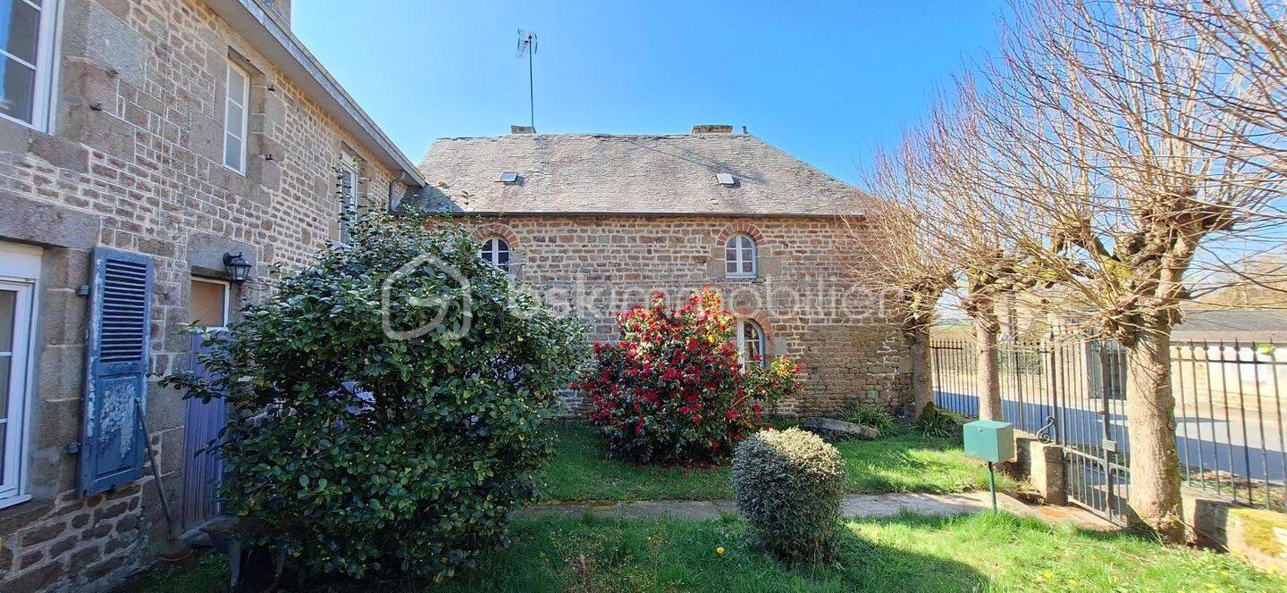 Maison à vendre, 122m², SAINT BERTHEVIN LA TANNIERE