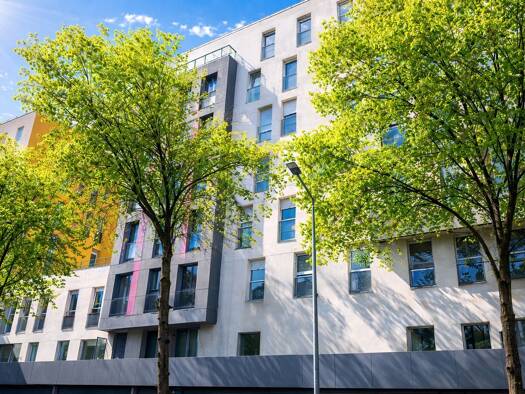 Appartement à vendre 245 000 € 3 pièces 2 chambres 68 m² Étage 2/7 Prefecture Bobigny 93000