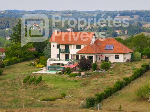 Maison à vendre 682 500 € 7 pièces 4 chambres 300 m² 4 000 m² de terrain Salies-de-Béarn 64270