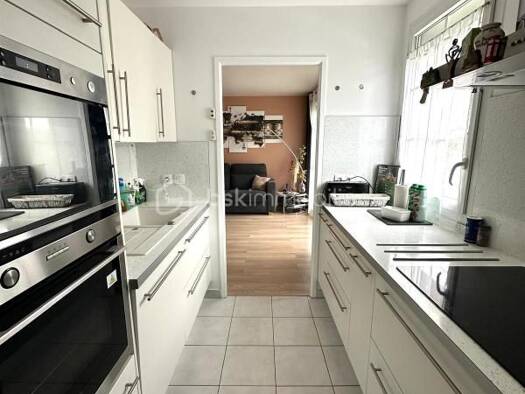 Appartement à vendre 284 000 € 4 pièces 3 chambres 76 m² Étage 1/3 Fontenay-Trésigny 77610