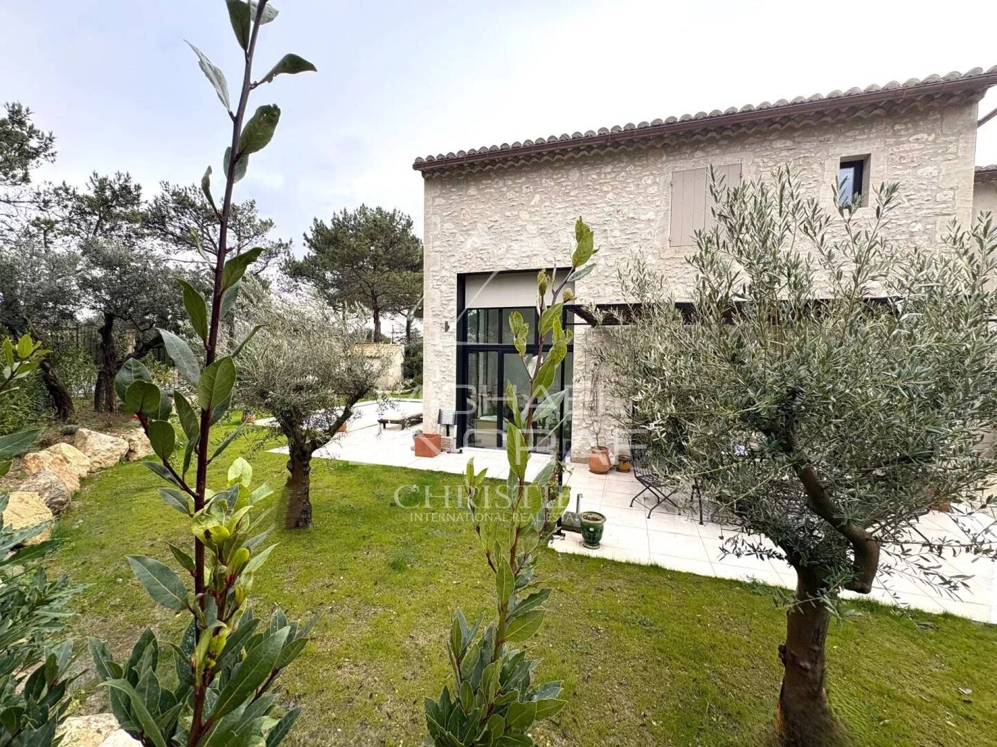 Maison à vendre, 107m², EYGALIERES