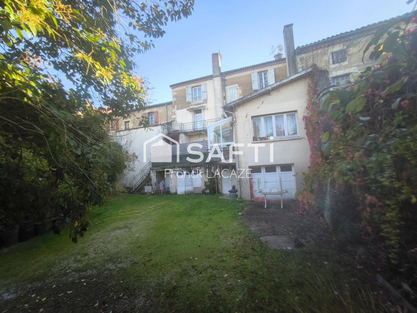 Maison à vendre, 232m², VIC FEZENSAC