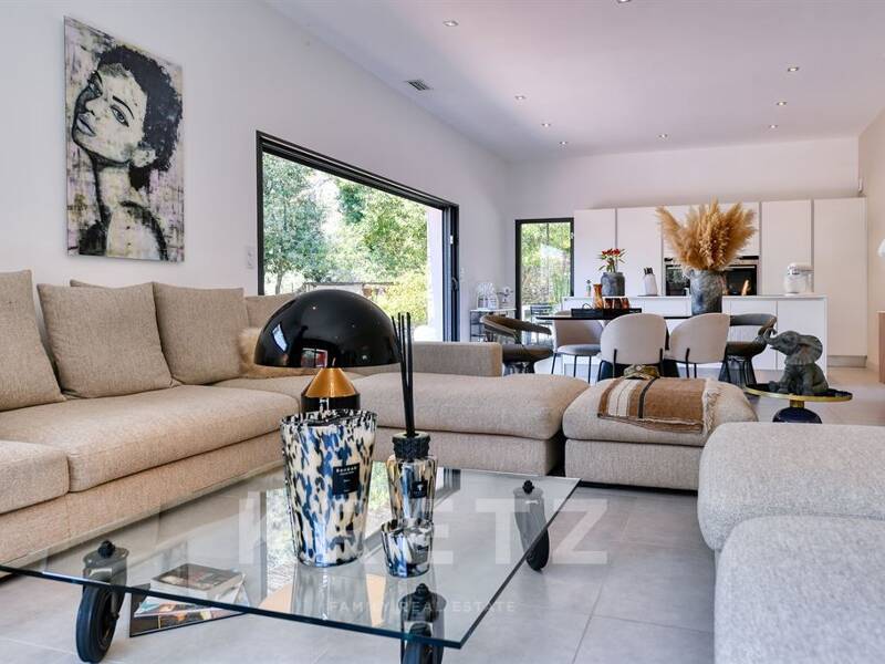 Maison à vendre, 191m², NIMES