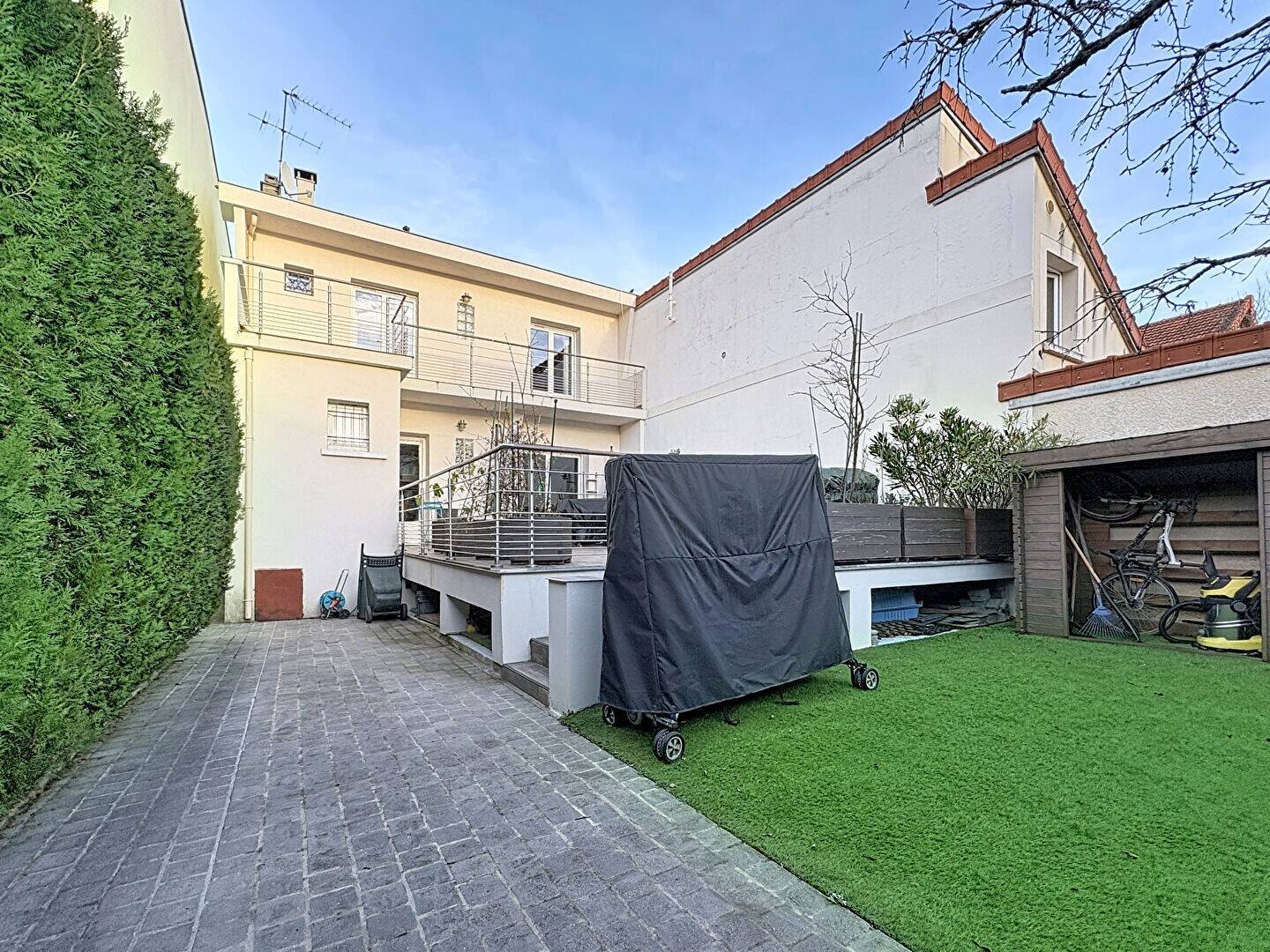 Maison à vendre, 180m², SURESNES