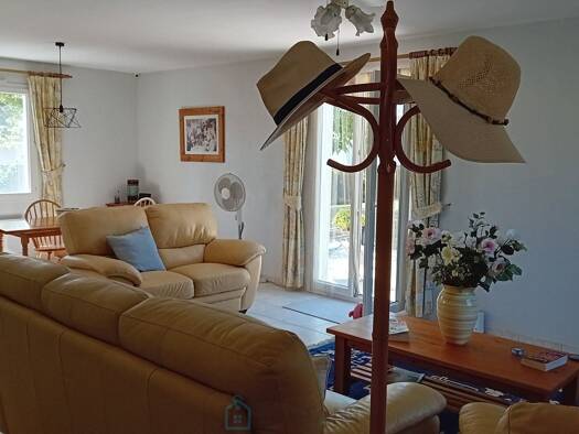 Maison à vendre 315 000 € 4 pièces 3 chambres 90 m² 1 083 m² de terrain Saint-Sulpice-de-Royan 17200
