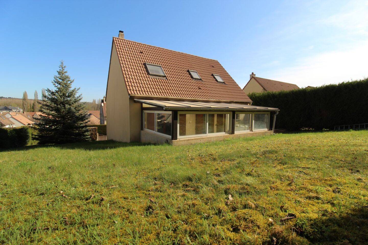 Maison à vendre, 100m², HOUDAN