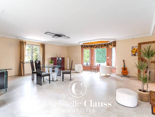 Maison à vendre 680 000 € 7 pièces 5 chambres 210 m² 547 m² de terrain Breuschwickersheim 67112