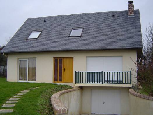 Maison à louer 1 050 € 3 chambres 119 m² Dieppe 76200