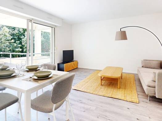 Appartement à louer 350 € 2 pièces 1 chambre 25 m² Cleunay-Arsenal Redon Rennes 35000