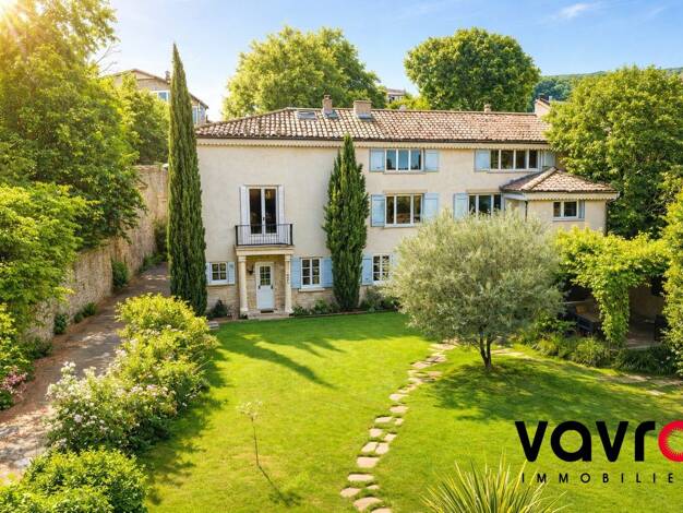 Maison à vendre 1 150 000 € 7 pièces 4 chambres 192,4 m² 1 344 m² de terrain Collonges-au-Mont-d'Or 69660