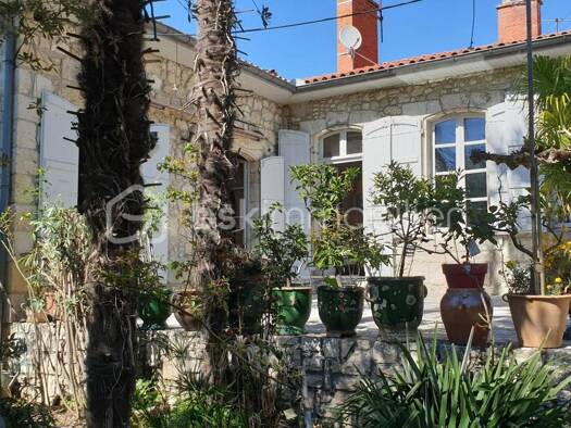 Demeure à vendre 1 250 000 € 13 pièces 7 chambres 360 m² Lectoure 32700