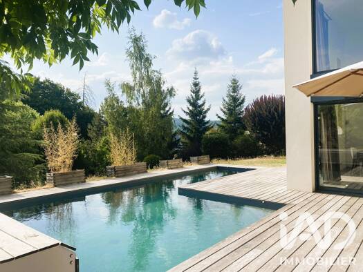 Maison à vendre 663 000 € 6 pièces 4 chambres 177 m² 1 754 m² de terrain Saône 25660