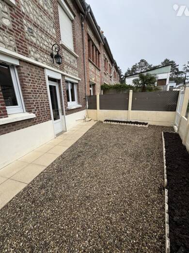 Maison à louer 1 000 € 3 chambres 102 m² de terrain Octeville sur Mer 76930