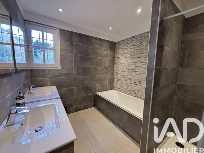 Maison à vendre, 360m², SAINT PAUL DE VENCE