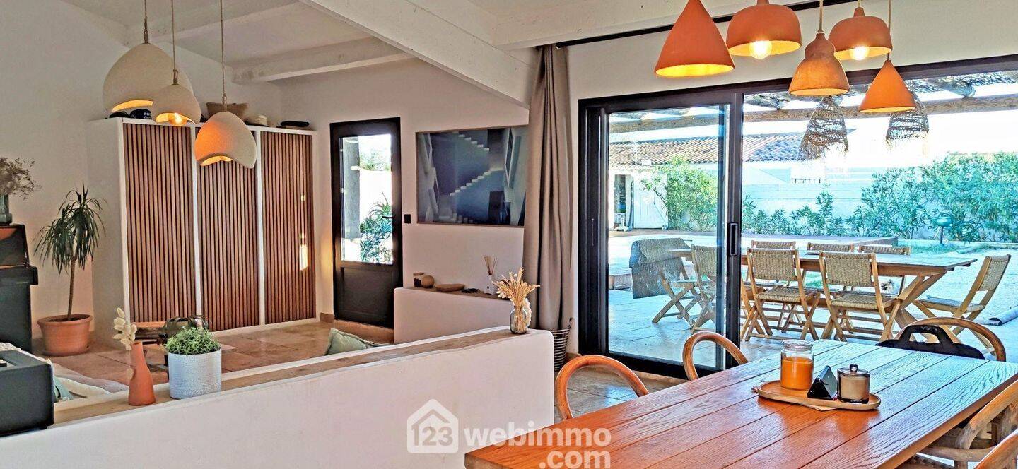 Maison à vendre, 134m², SAINTES MARIES DE LA MER