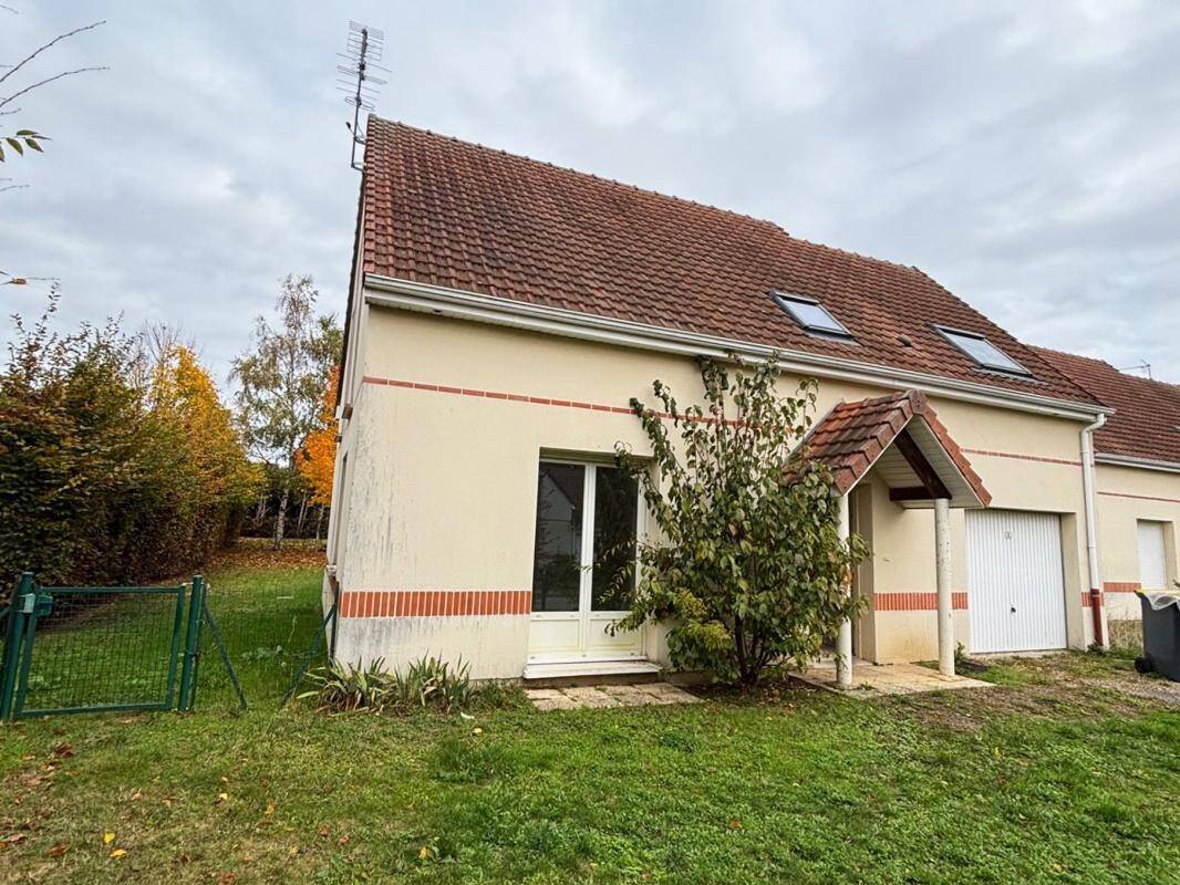 Maison à vendre, 88m², SAINT SEBASTIEN DE MORSENT