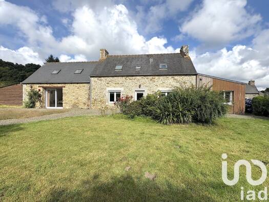 Maison à vendre 208 000 € 7 pièces 5 chambres 170 m² 7 500 m² de terrain Plésidy 22720