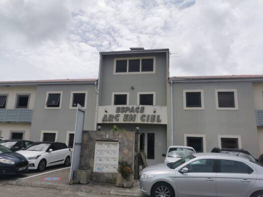 Espace bureau à louer 1 588 € 65 m² de bureaux Fort-de-France 97200