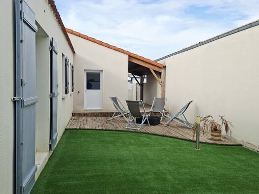 Maison de plain-pied à vendre 319 900 € 6 pièces 4 chambres 123 m² 450 m² de terrain Brem-sur-Mer 85470