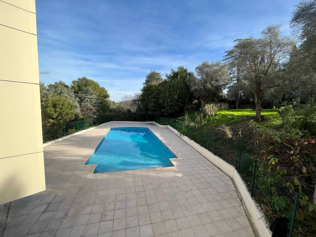 Maison à louer, 31m², CANNES