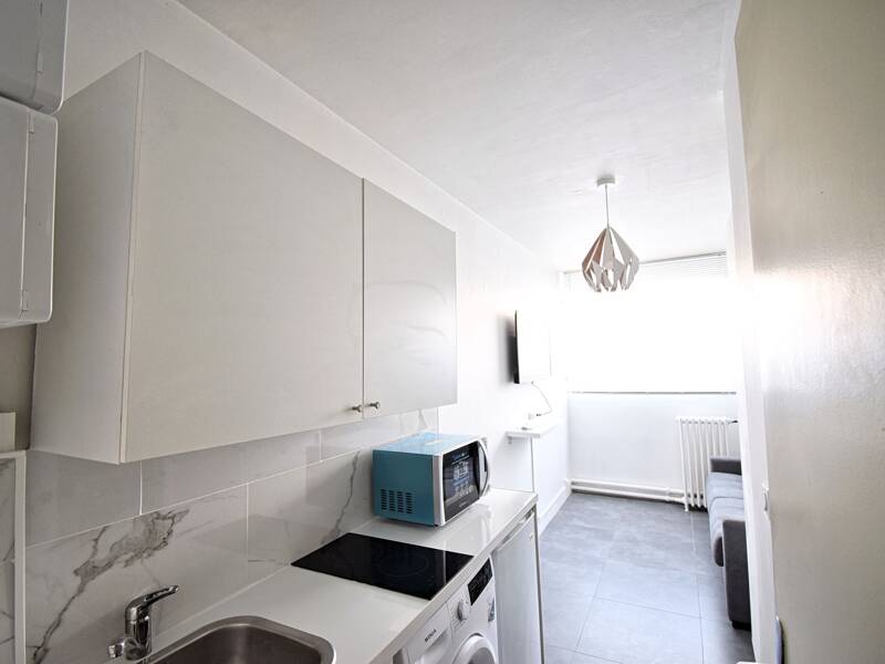 Maison à louer, 12m², LEVALLOIS PERRET