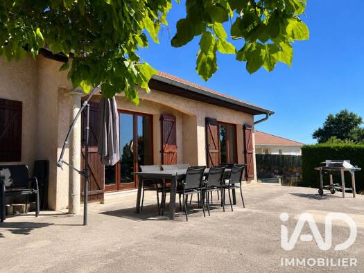 Maison à vendre 317 000 € 4 pièces 3 chambres 90 m² 1 265 m² de terrain Culin 38300