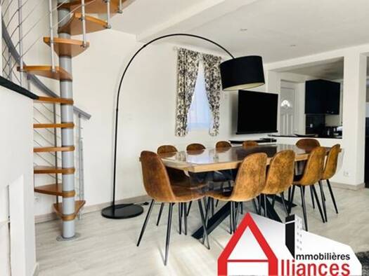 Maison à vendre 274 000 € 6 pièces 3 chambres 127 m² 124 m² de terrain Cayeux-sur-Mer 80410