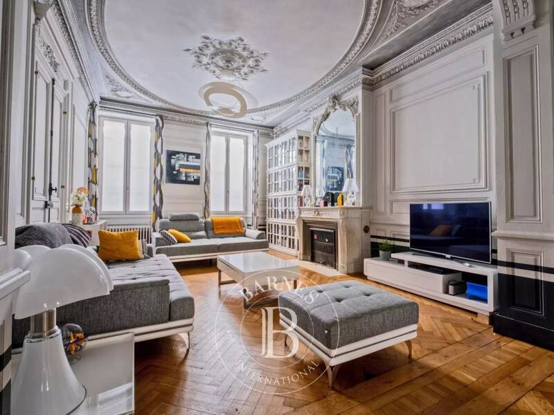 Maison à vendre, 390m², BORDEAUX